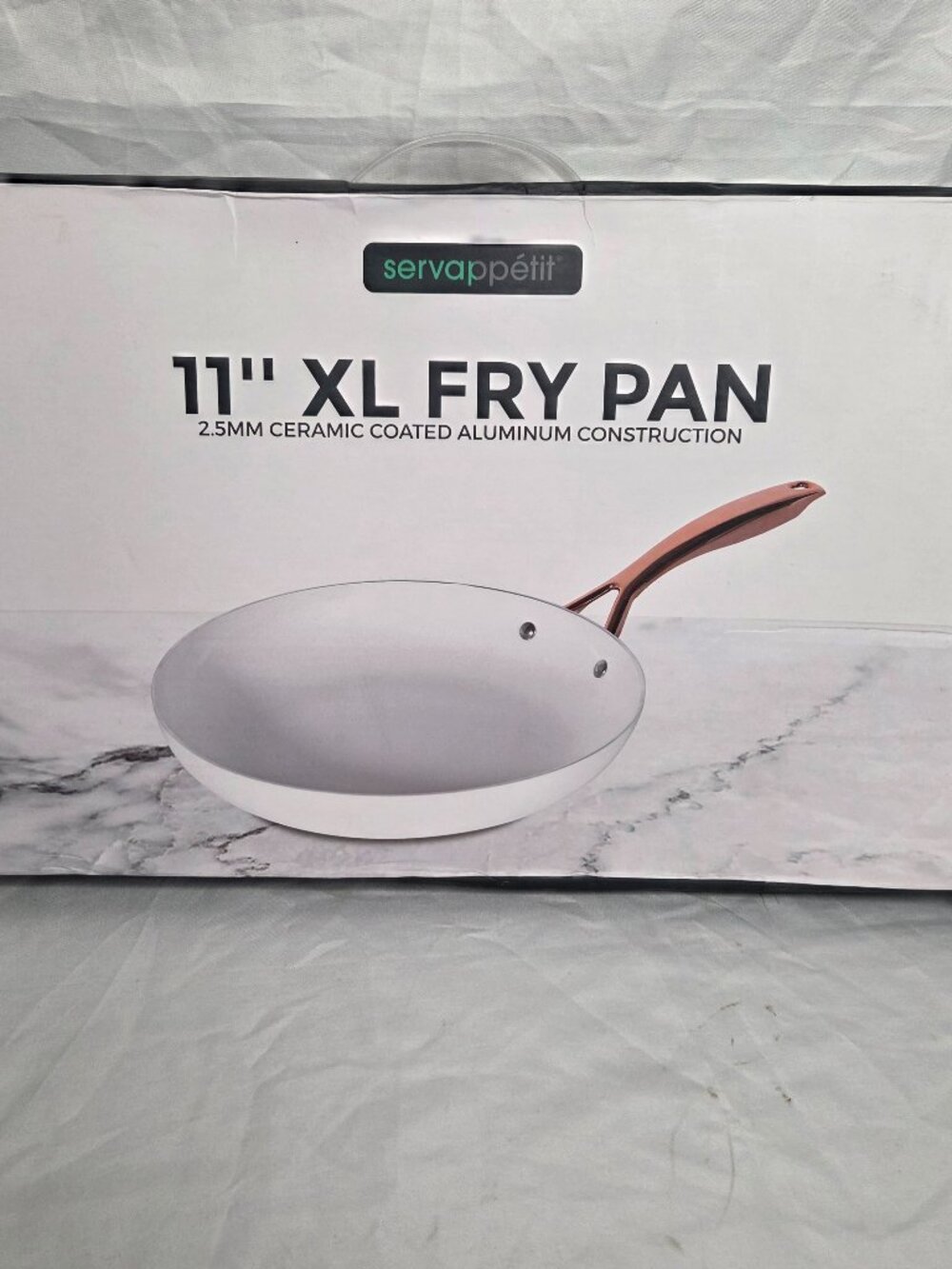 Servappétit 11" XL Fry Pan featuring a 2.5mm ceramic-coated aluminum NEW